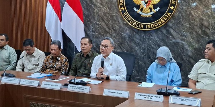 Zulkifli Hasan Bahas Rencana Awal Gaji Manajer Koperasi Desa