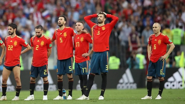 Legenda Barcelona Terlibat Insider Trading, Dikenakan Denda Besar