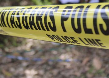 Buruh Karawang Tewas Diduga Karena Leher Tersangkut Benang Layangan