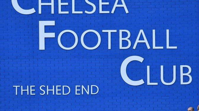 Chelsea Diminta Rekrut Robert Lewandowski dan John Stones Kejutan!