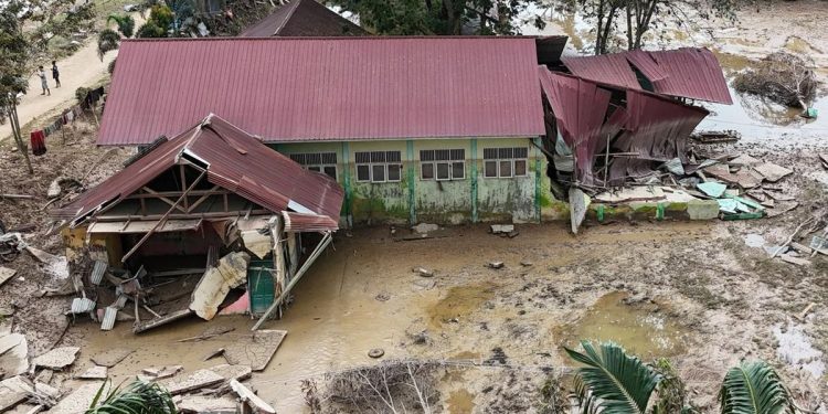 PKS Distribusikan Hewan Kurban ke Wilayah Terdampak Banjir di Sumatra
