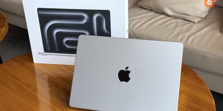 Layar Sentuh Pertama Apple untuk MacBook Terungkap