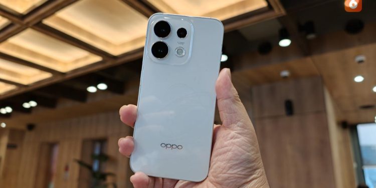 Reno16 Hadir di Indonesia, Kamera Selfie 50MP dan AI Kolase Mix Jadi Keunggulan
