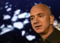 Jeff Bezos Jelaskan Mengapa Kembali Menjadi CEO