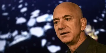 Jeff Bezos Jelaskan Mengapa Kembali Menjadi CEO