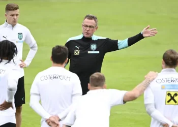 Sejarah Debut dan Ambisi Menuju Kualifikasi Grup