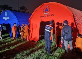 Kebakaran di Kemayoran, Warga Dievakuasi ke Lapangan Jusuf Hamka