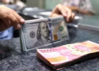 Devisa Hasil Ekspor Sepenuhnya Jadi Senjata Tahan Kejatuhan Rupiah
