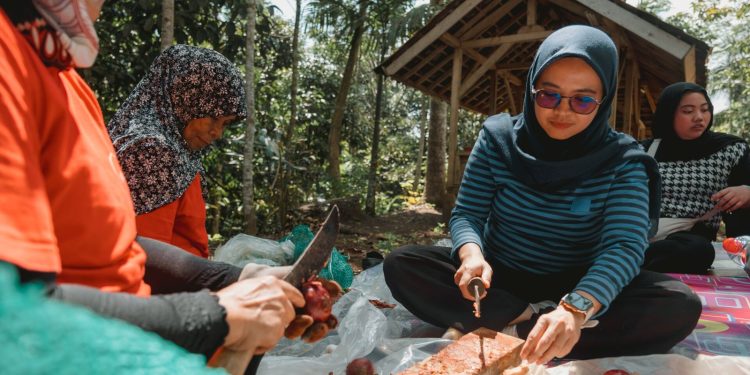 Perluasan Program Pengelolaan Sampah dan Dukungan untuk UMKM Berkelanjutan di Indonesia