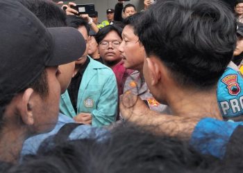 Polisi Menolak Tudingan Tahan Dua Demonstran di Solo