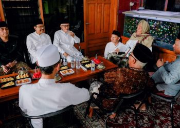 Jelang Munas-Konbes NU, PBNU Minta Restu Kiai Huda di Ploso Kediri