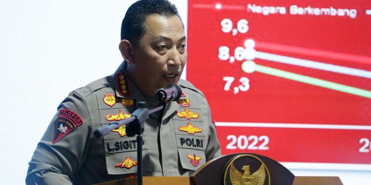 Roy Suryo dan Dokter Tifa Ditangkap, Simak Pernyataan Kapolri