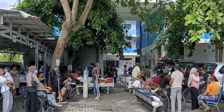 Panic Warga saat Gempa Magnitudo 6,7 Guncang Palu Sulawesi Tengah