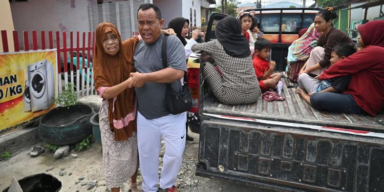 Gubernur Sulteng Ingatkan Warga Tetap Tenang Setelah Gempa Berkekuatan 6,7 M