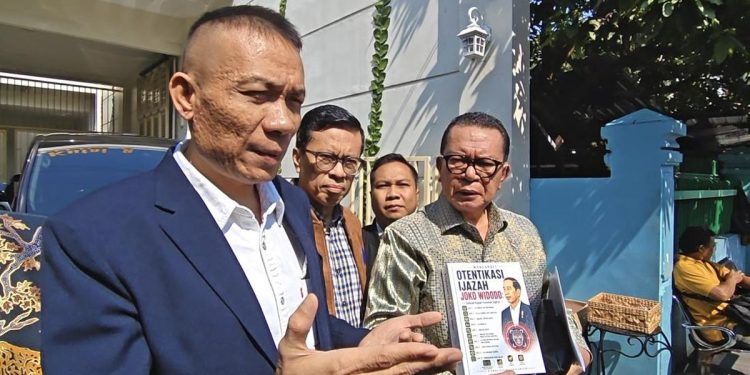 Rismon Akan Gelar Bedah Buku Otentikasi Ijazah Joko Widodo di UGM