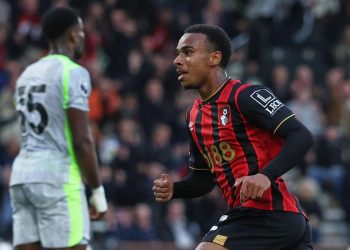 Barcelona Cari Penyerang Baru Siapkan Alternatif Selain Julian Alvarez