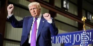 Trump Akui Hubungan dengan Presiden FIFA, Penangguhan Kartu Merah Balogun Jadi Sorotan