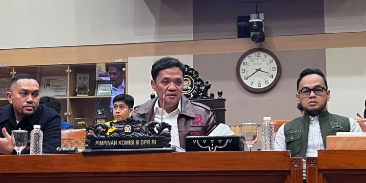 DPR Pantau Penggeledahan Kasus Febrie, Khawatir Emas Terkeliru dengan Cokelat