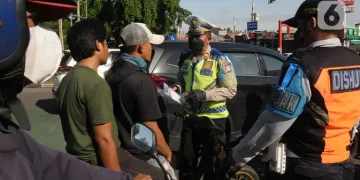 Denda Rp 250 Ribu untuk Pemotor yang Menggunakan Ban Gundul Menurut Korlantas