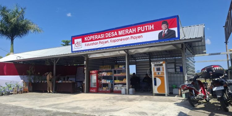 Bansos Melalui Kopdes Ternyata Belum Pernah Dibahas Oleh DPR
