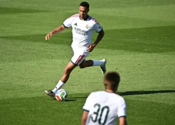 Trent Alexander-Arnold Buat Mourinho Terpesona, Namun Satu Kelemahan Masih Nampak