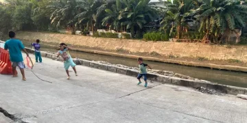 Waspada Saat Melintas di Jalan Cinta Pulo Gadung