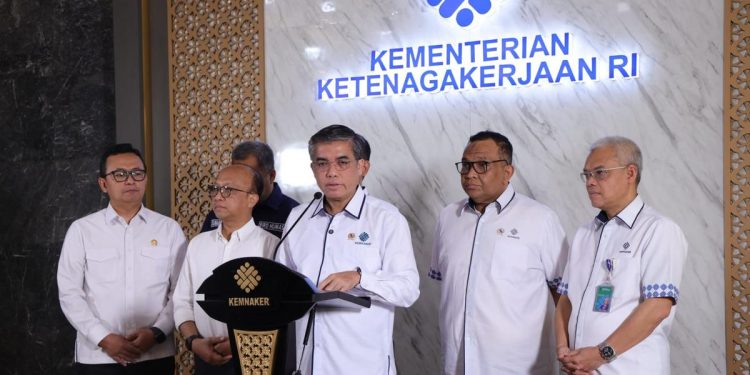 Satgas Khusus Bentukan Presiden Siap Mitigasi Risiko PHK