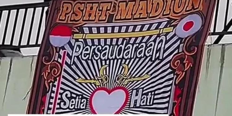 10 Ribu Pesilat Ancam Serang Markas Debt Collector di Surabaya