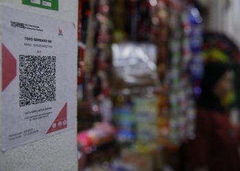Warga Indonesia Semakin Jarang Menggunakan Uang Tunai