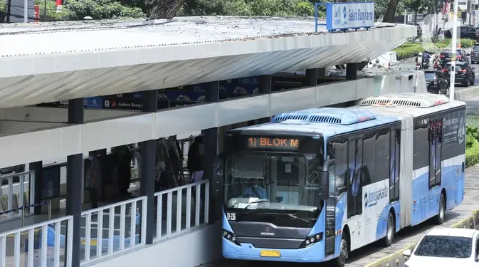 Demo 27 Agustus, Rute Transjakarta yang Diganti Sementara