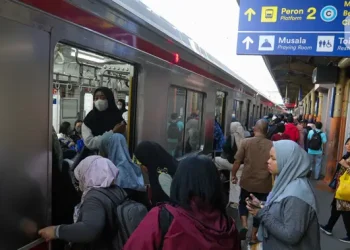 Insiden Mengganggu KRL Bogor dan Tangerang Pagi Ini