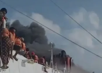 Kronologi Kebakaran Kapal Mutiara Sentosa 2