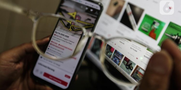 Marketplace Siap Terapkan Jadwal Baru Pajak E-Commerce