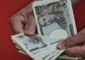 Yen Terpuruk, Jepang Curahkan Rp 1.713 Triliun Untuk Stabilkan Nilai Tukar