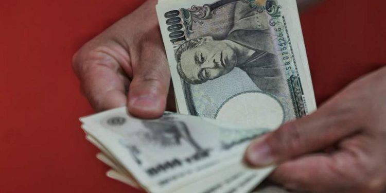 Yen Terpuruk, Jepang Curahkan Rp 1.713 Triliun Untuk Stabilkan Nilai Tukar