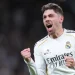 Federico Valverde Berubah Posisi dari Bek Kanan di Bawah Jose Mourinho