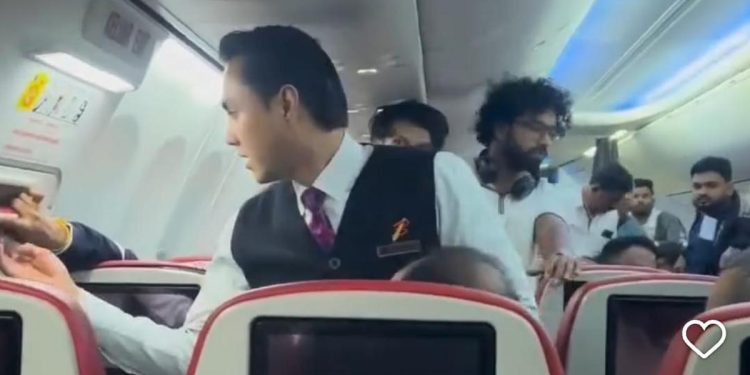 Kronologi Penumpang Coba Buka Paksa Pintu Darurat di Pesawat Batik Air