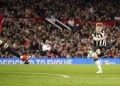 Lewis Hall Tinggalkan Newcastle, Bakal Gabung Manchester United?