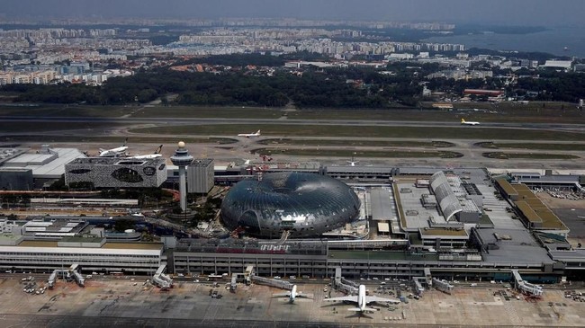 Konglomerat Indonesia Kuasai Bisnis Avtur di Singapura dan Sasar Bandara Changi
