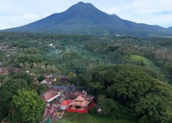 Pengusaha Sukses Berkat Kunjungan Rutin ke Gunung Kawi dan Jadi Konglomerat