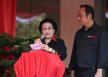 Megawati Utarakan kepada Prabowo PDIP Tetap Berada di Luar Pemerintahan