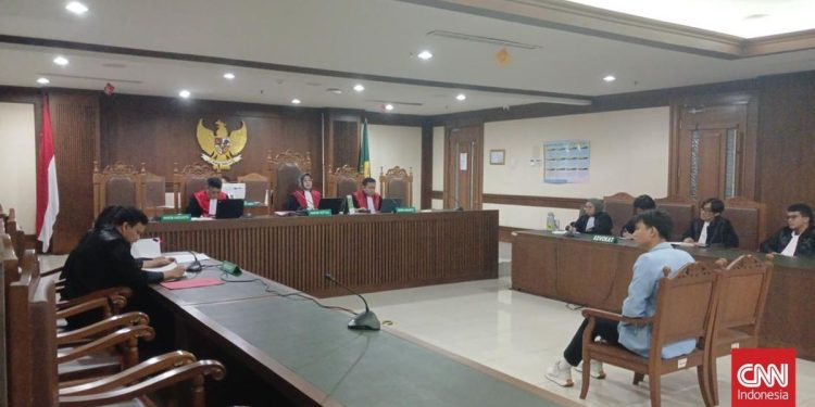 Khariq Anhar Dihukum 6 Bulan Penjara dalam Kasus Teks Demo Agustus