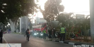 Jalur Langit Transjakarta Terbatas Sampai Halte JORR Akibat Truk Mogok