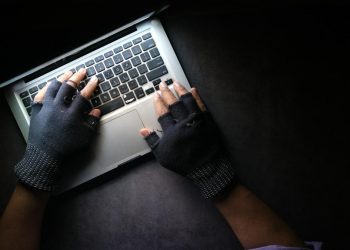 Alasan Benteng Keamanan Siber Perusahaan Indonesia Rentan Jebol