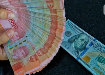 Rupiah Dekati 18.000 per Dolar AS, Analis Ungkap Penyebab Melemahnya