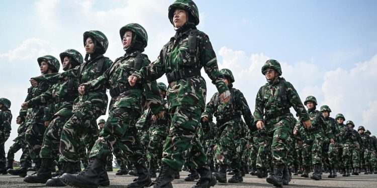 Koalisi Sipil Desak Kemenhan Hentikan Wajib Komcad Bagi ASN