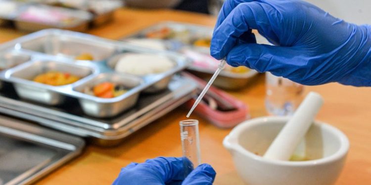 172 Mahasiswa PPDS Keracunan Massal, Sampel Makanan Diuji di Laboratorium