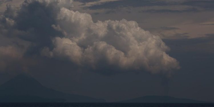 Erupsi Gunung Anak Krakatau, Warga Diminta Hindari Jarak 3 Km