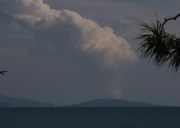 Tinggi Gunung Anak Krakatau Pasca 2018 Tidak Memicu Risiko Tsunami