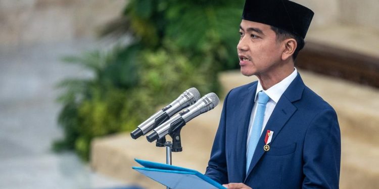 Gibran ke Batang untuk Pastikan Penanganan Korban Keracunan MBG